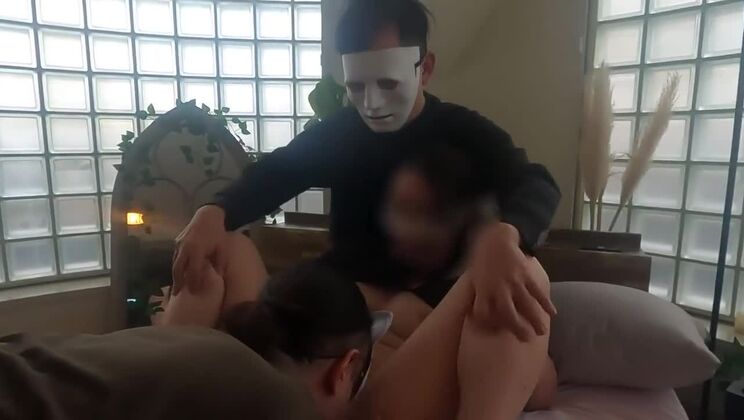 友達3人を誘って乱交の謎に迫ってみました 乱交/巨乳/複数/4P/フェラ/クンニ