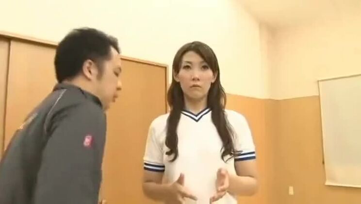 欲情した体育教師が時間を止める