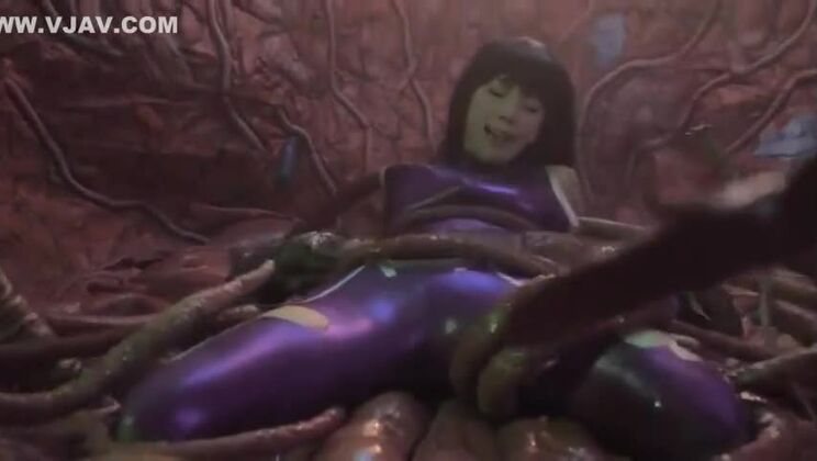 触手に縛られた日本のヒロインたち